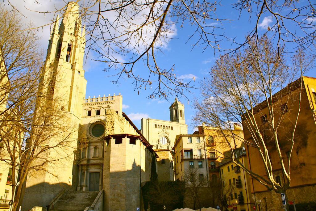 La Lleona Apartment Girona Bagian luar foto